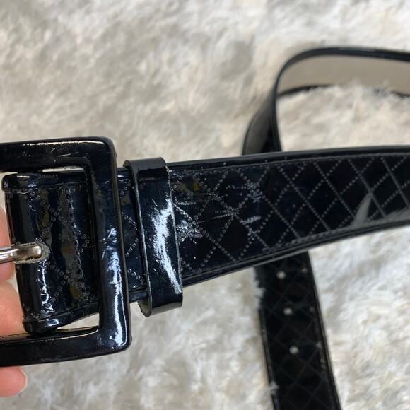 Black Patent Leather Wide Quilt Textured Belt Small - Picture 2 of 7